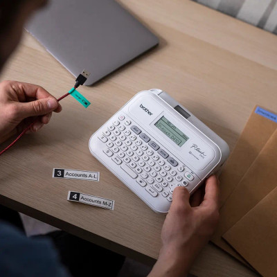 Tiskárna štítku Brother PT-D410VP (PTD410VPYJ1)