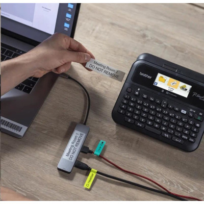 Tiskárna štítku Brother PT-D610BTVP (PTD610BTVPYJ1)